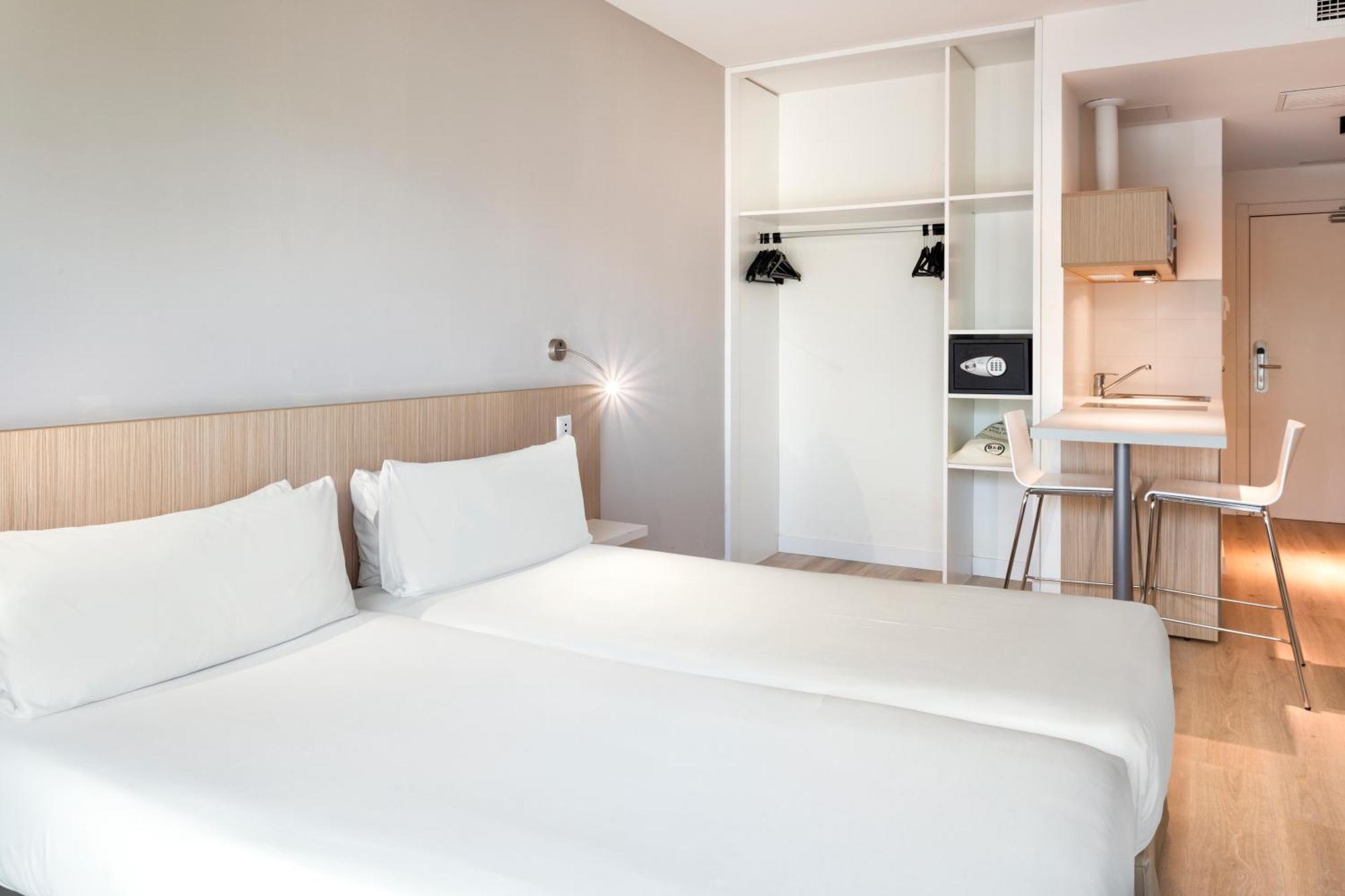 B&B Hotel Barcelona Sant Cugat Sant Cugat del Vallès Εξωτερικό φωτογραφία